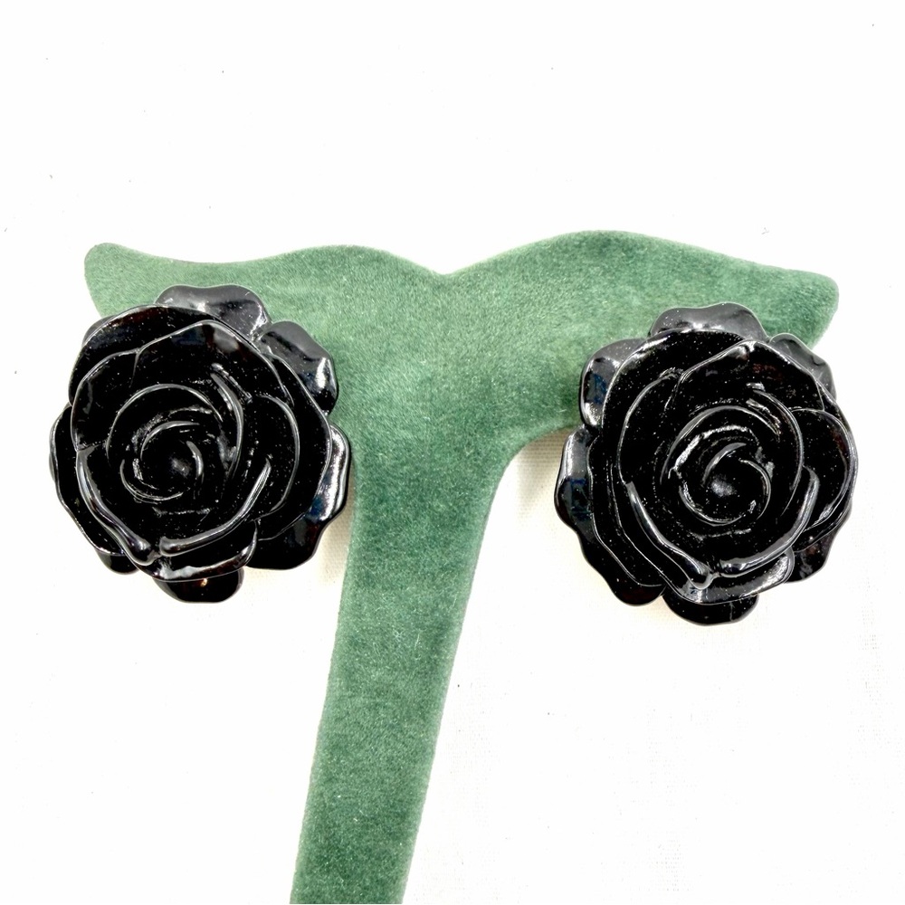 Vintage KJL Kenneth Jay Lane Black Rose Flower Resin Earrings - Picture 5 of 11